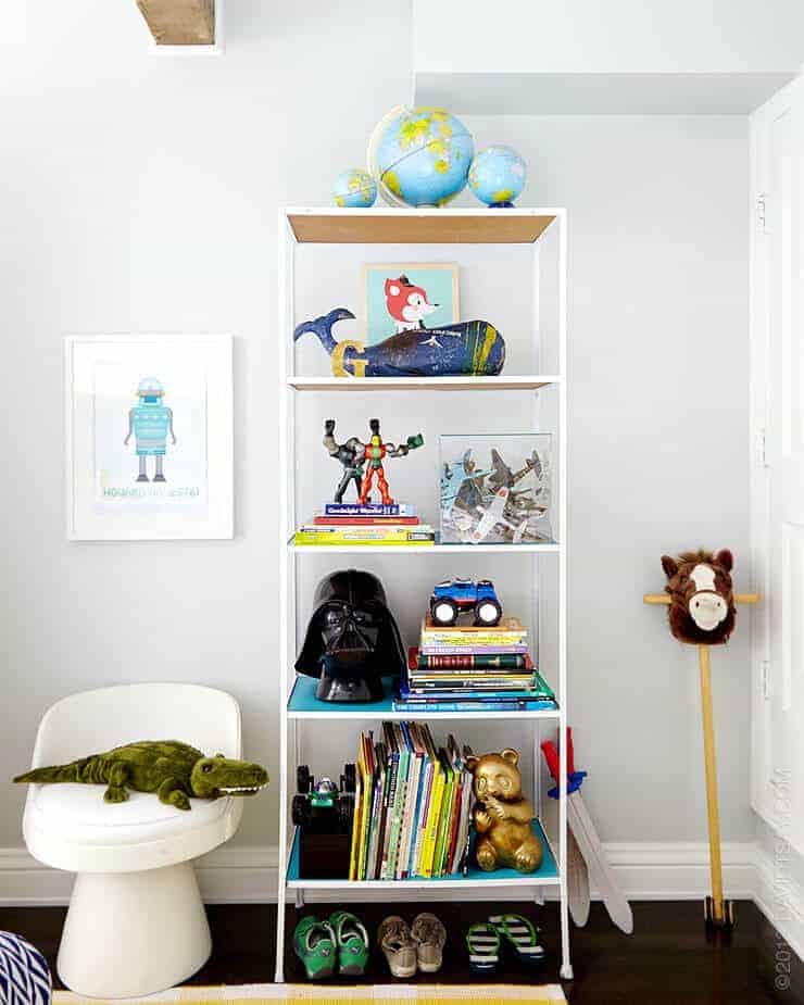 boy's bedroom star wars