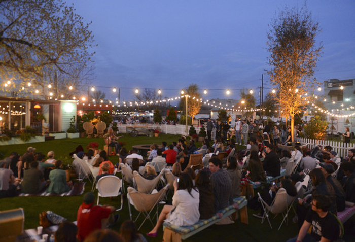 Airbnb Park Exterior