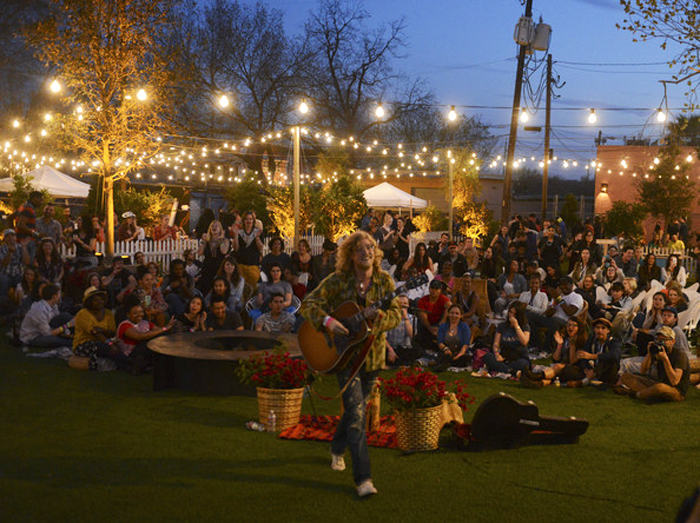 Airbnb Park Exterior
