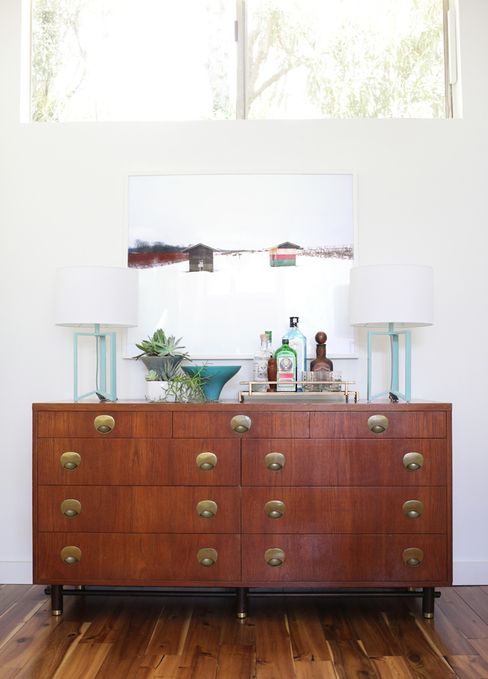 bright-dining-room-7