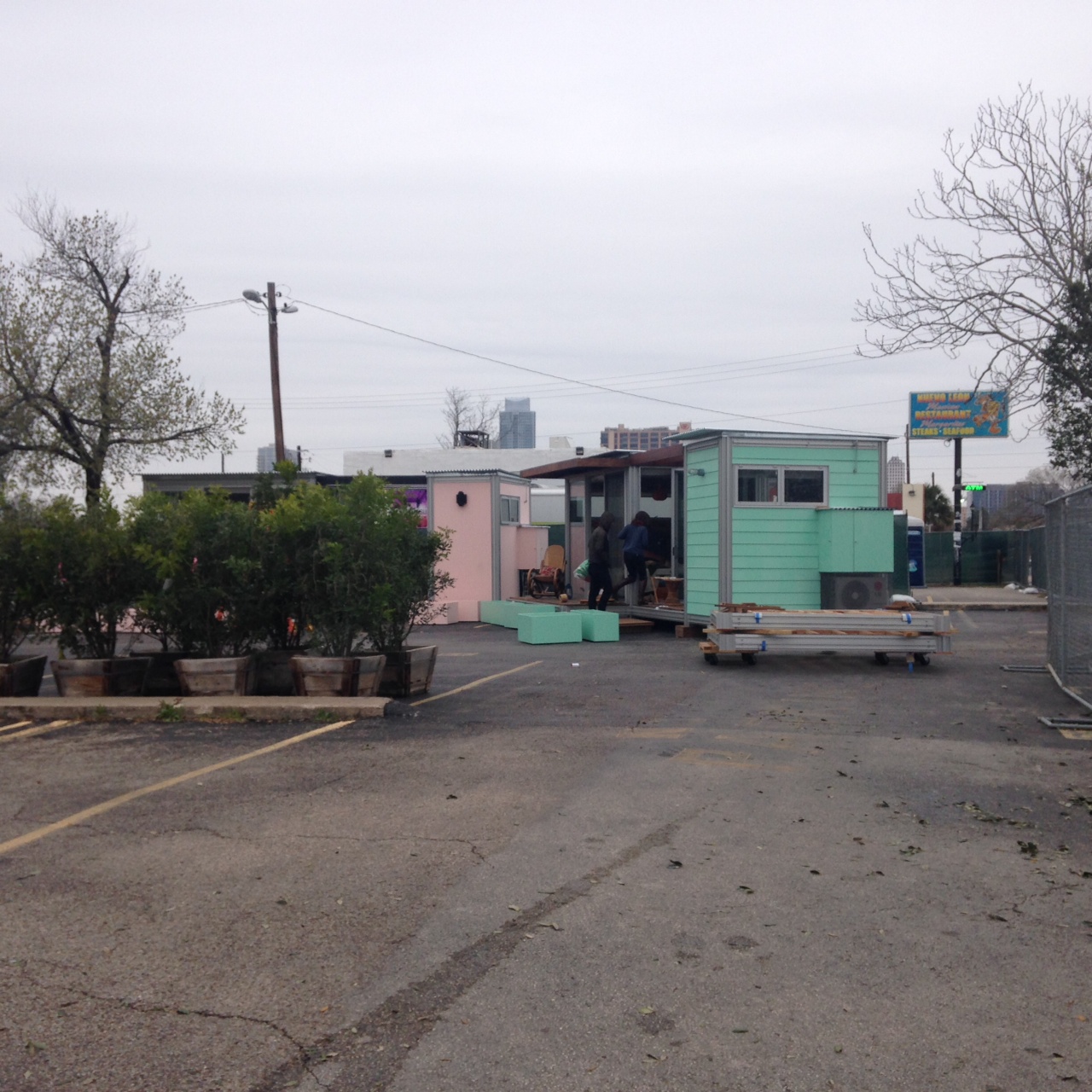 exterior photos3