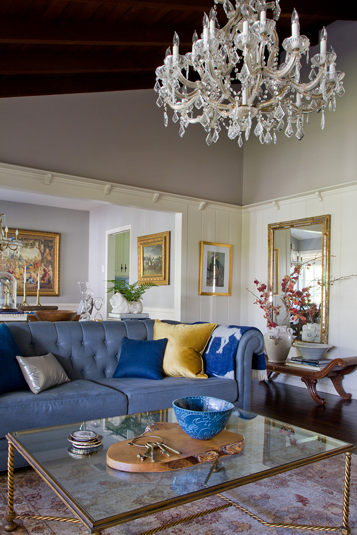 Living Room_ Chandelier Blue Chesterfield