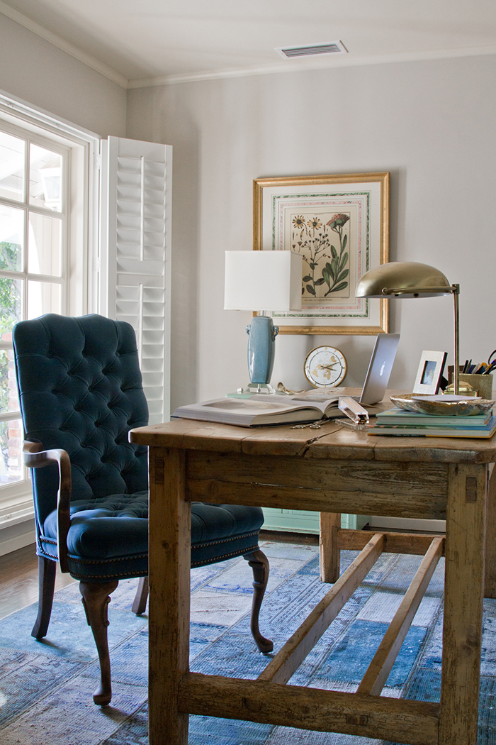 Office_Blue Chair Farmhouse table