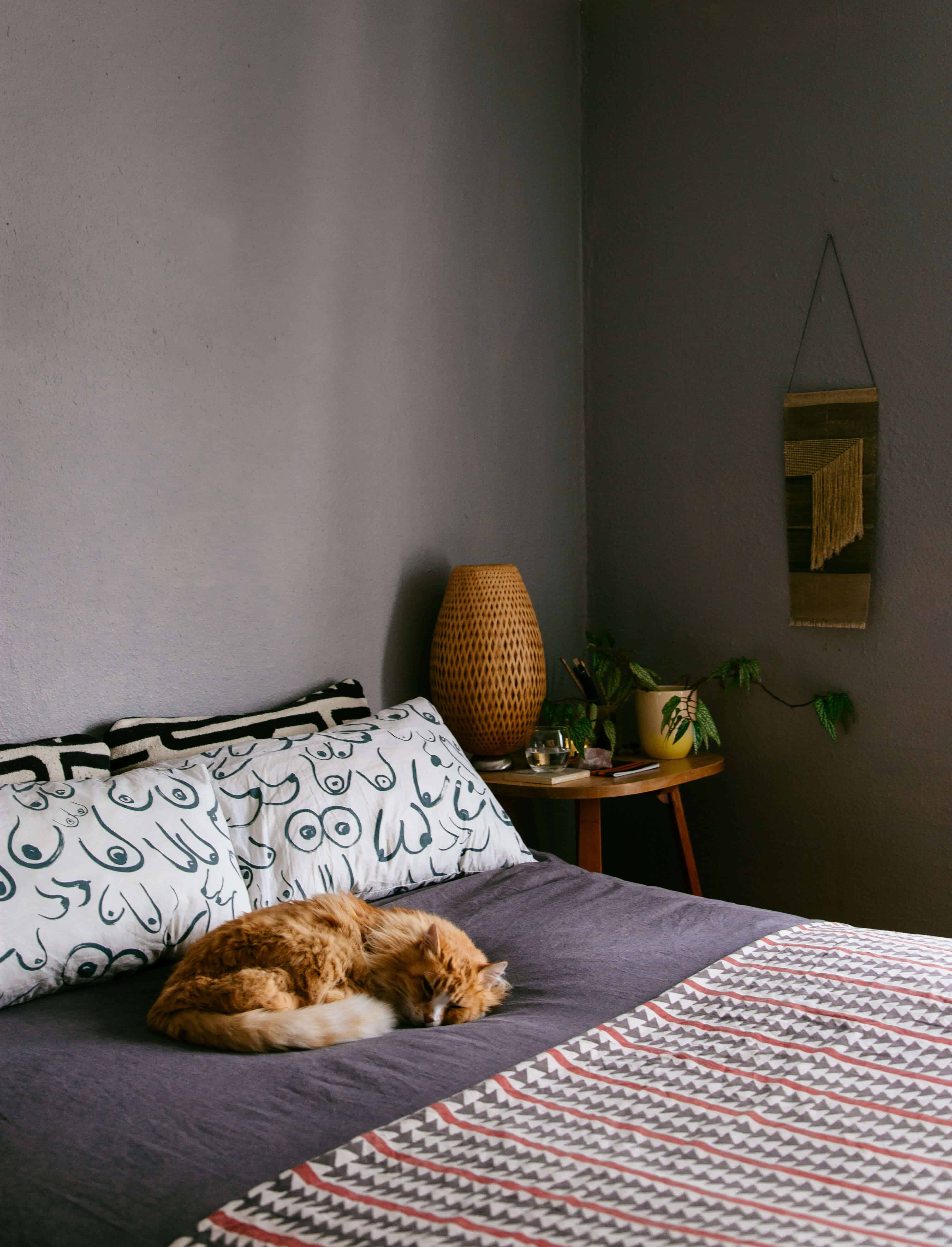 Emily_Baker_Kerby_Ferris_Minimal_Boho_bedroom