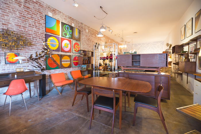 emily_henderson_store_tour_sunbeam_vintage_highland_park_jessica_isaac (10 of 40)