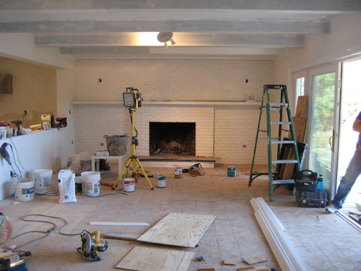 Emily_Henderson_Lake_House_Livingroom
