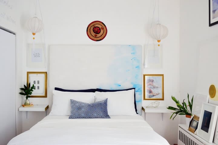 Clean_Minimal_White_Bedroom