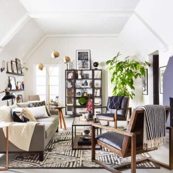 neutral_black_and_white_fall_living_room