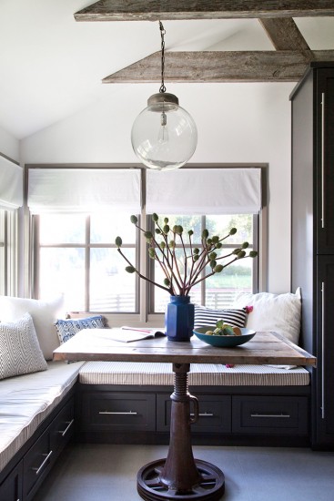 Emily_Henderson_Design_Agony_Kitchen_Nook_Refresh