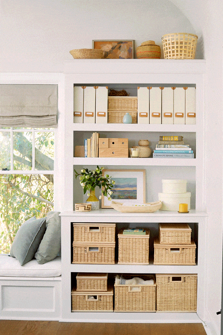 Emily_Henderson_Redbook_Shelf_Before_After