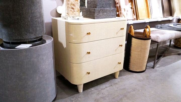 Las_Vegas_Market_Finds_Dresser_4