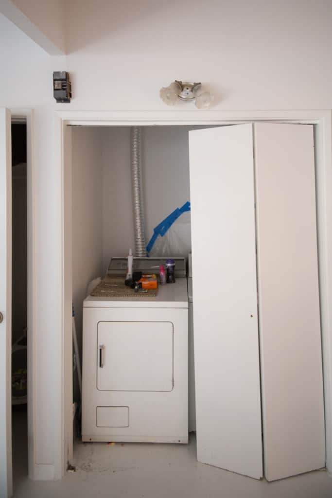 emily_henderson_house_before_laundry_room