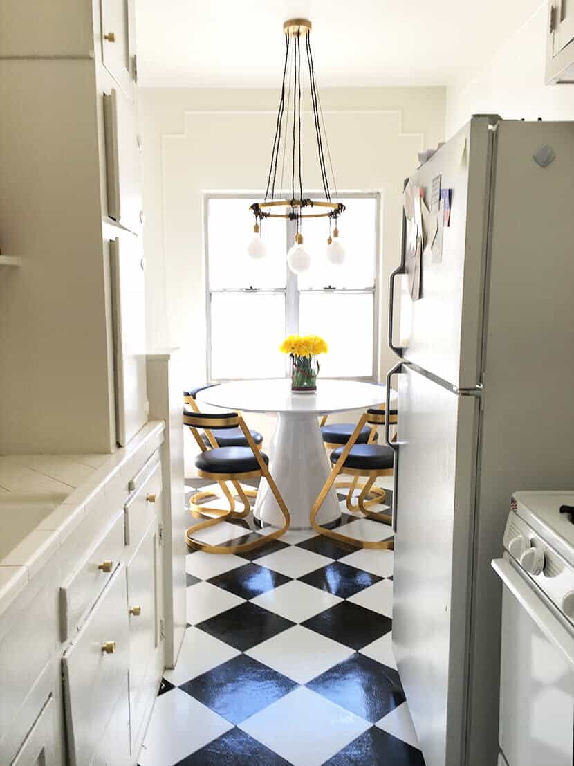 Brady Vinyl Kitchen Tile