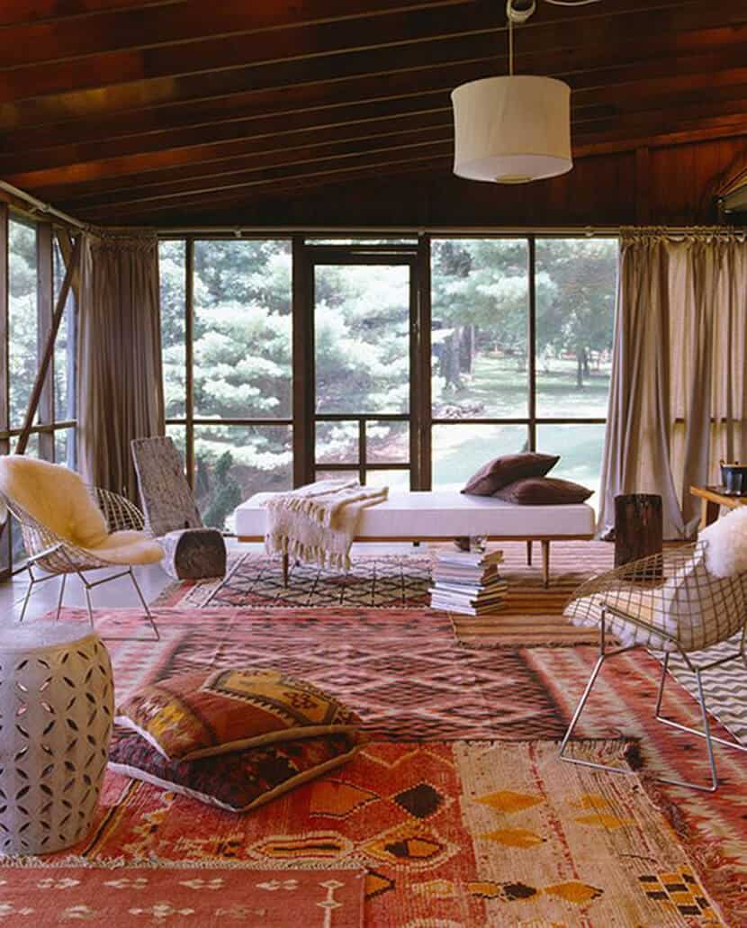 Emily Henderson Mixing Rugs8