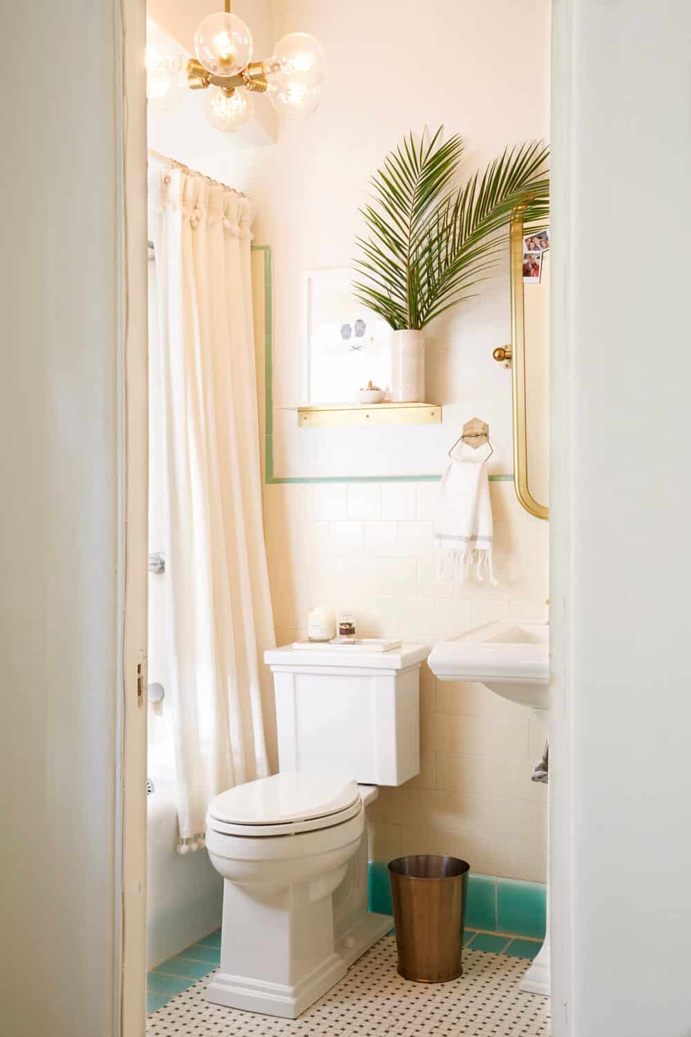 Apartment Rental Bathroom Makeover Takeover Redesign Brady Tolbert White and Turquoise _001