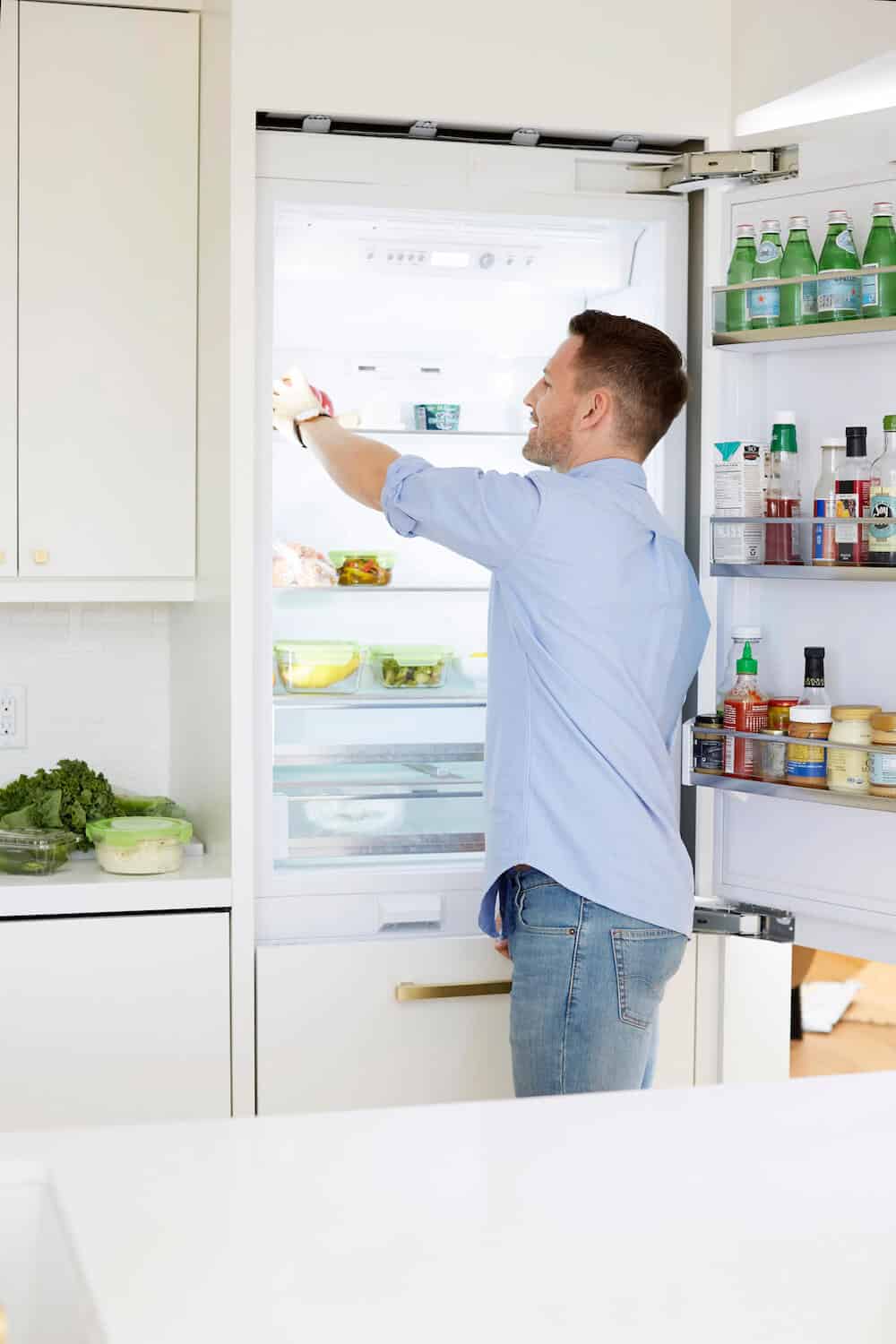 Cleaning_Fridge_055-2