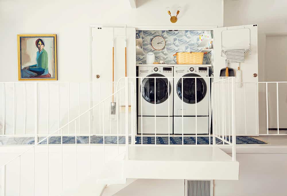 Laundry Room_Emily Henderson_Big Wave Wallpaper_Blue_LG_1