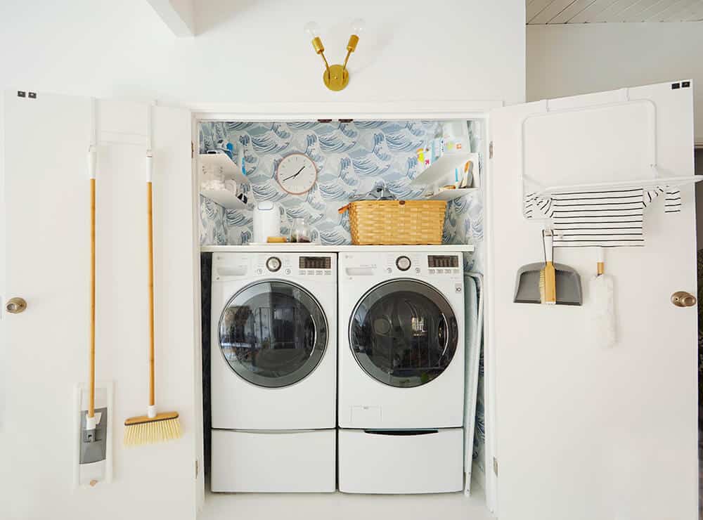 Laundry Room_Emily Henderson_Big Wave Wallpaper_Blue_LG_4