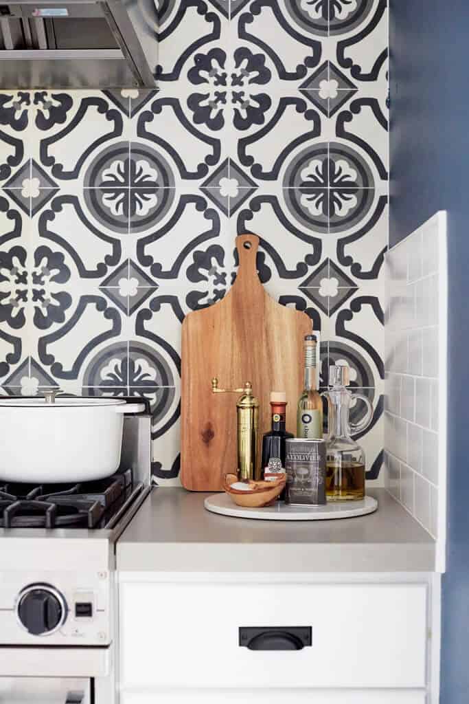 Revised Sarah Strabuel Kitchen Redesign Emily Henderson Design Home Makeover_026