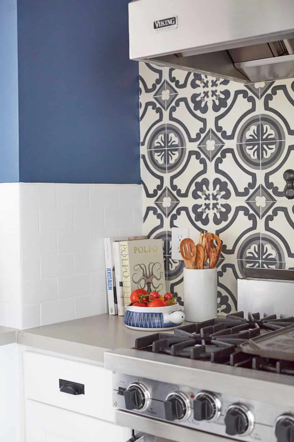 Sarah Strabuel Kitchen Redesign Emily Henderson Design Home Makeover_007