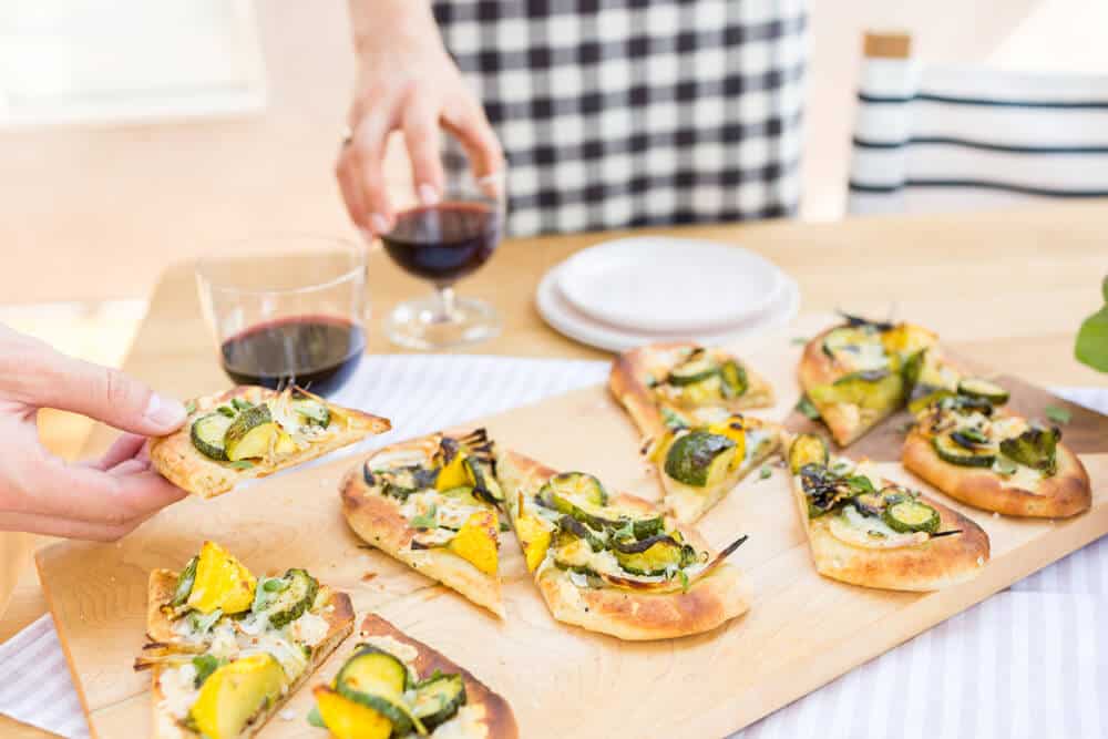Summer Party_Outdoor Entertaining_Emily Henderson_Blackbox Wines_Flowers_Casual_Pink_Orange_Modern_Organic_Boho_Black_Grey_Blue_17