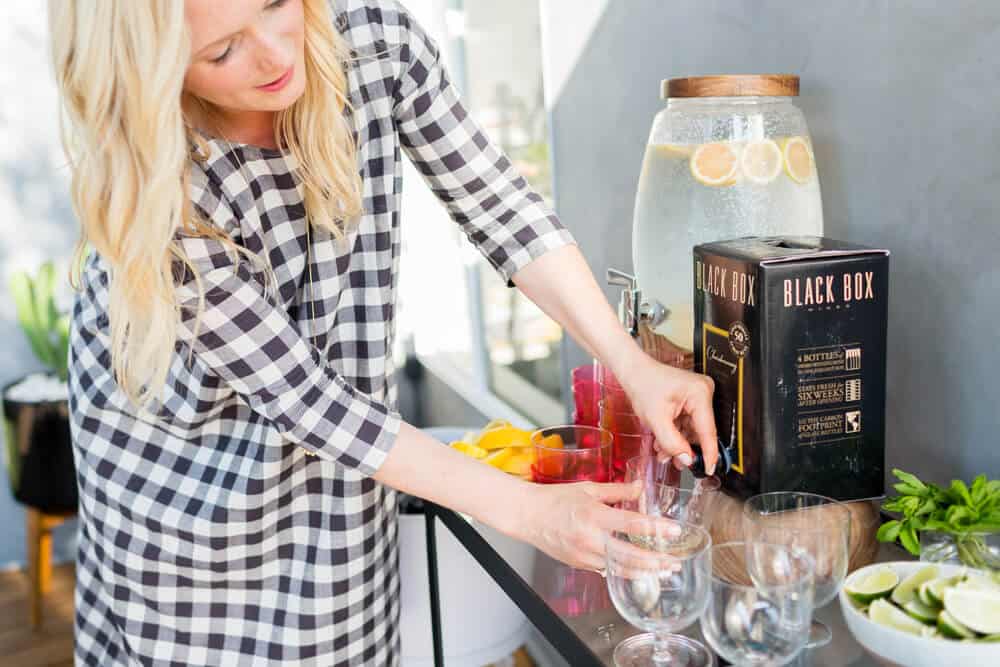 Summer Party_Outdoor Entertaining_Emily Henderson_Blackbox Wines_Flowers_Casual_Pink_Orange_Modern_Organic_Boho_Black_Grey_Blue_18