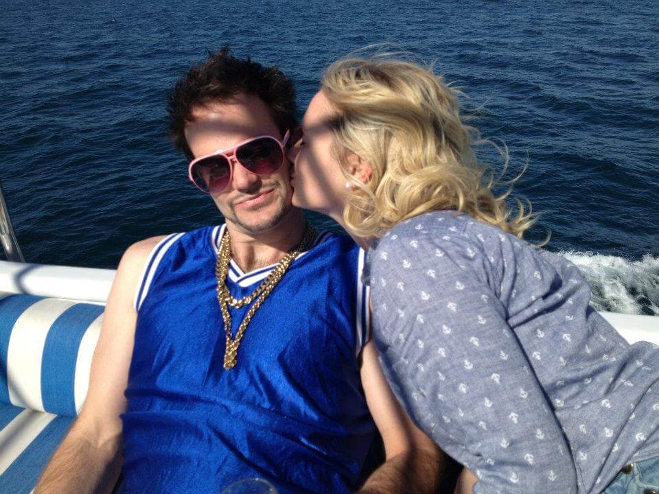 yachting-around