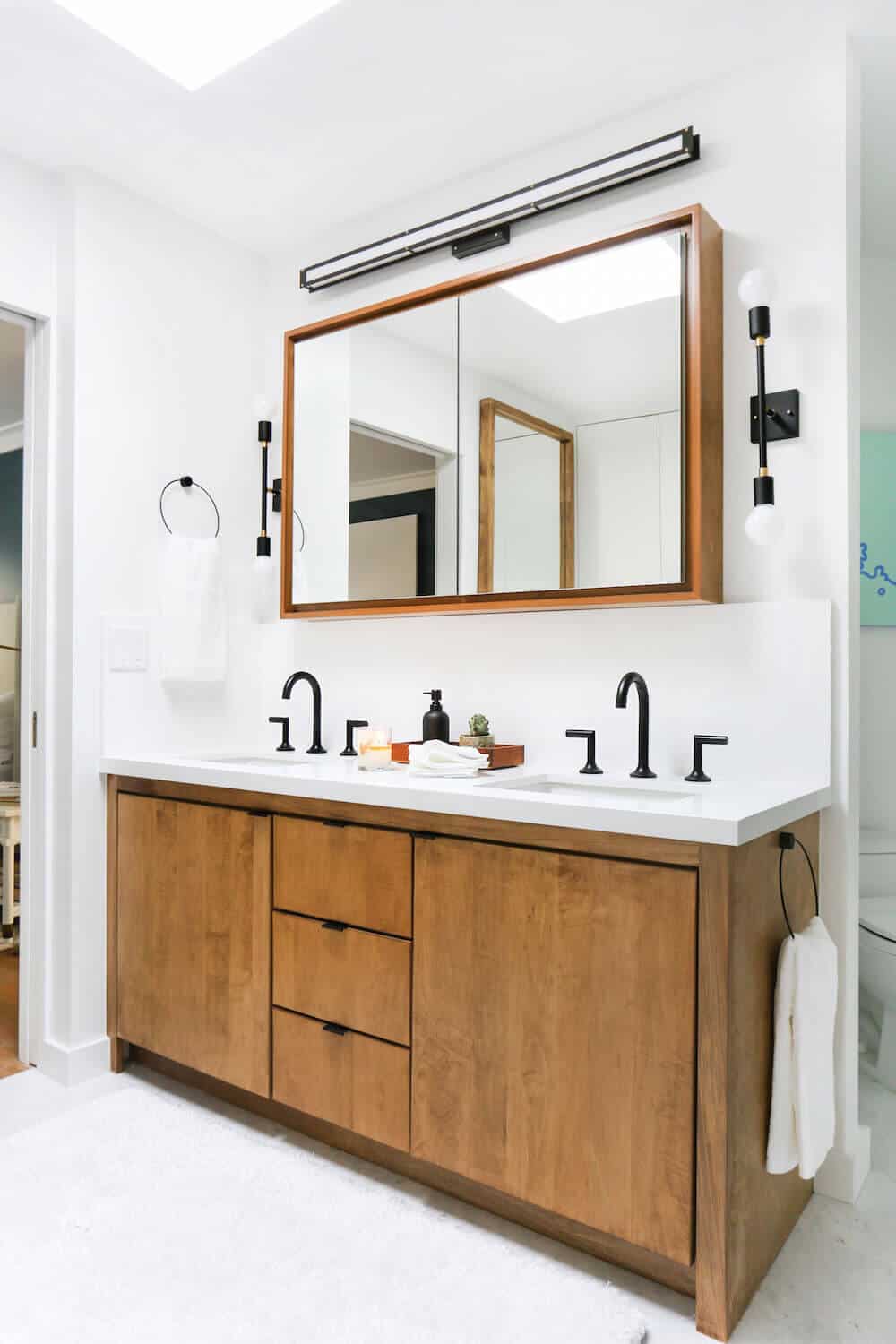bath-vanity-roundup-orcondo-bathroom-emily-henderson-design