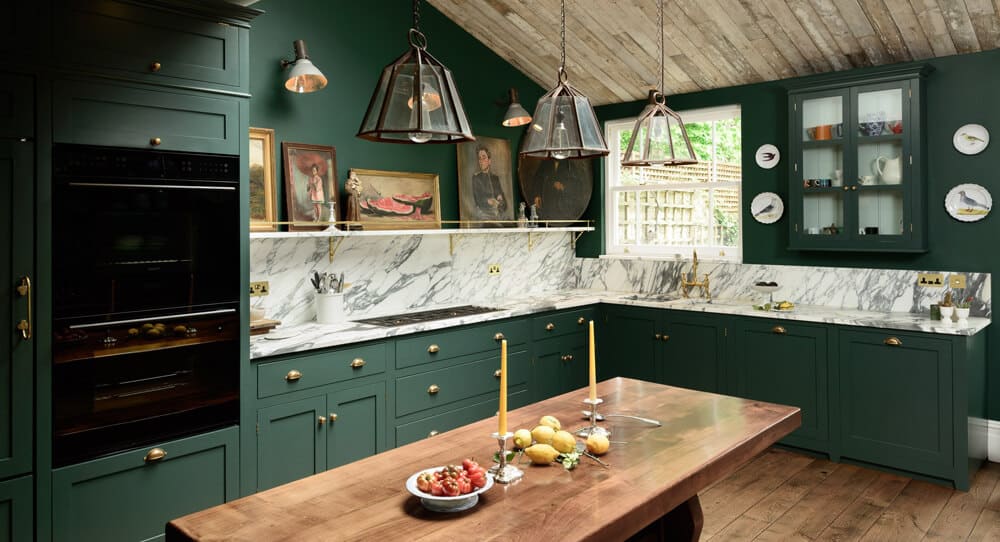 devol-kitchens__english-shaker_traditional-design_kitchen_simple_tudor_country_designer-spotlight_emily-henderson_inspiration_7