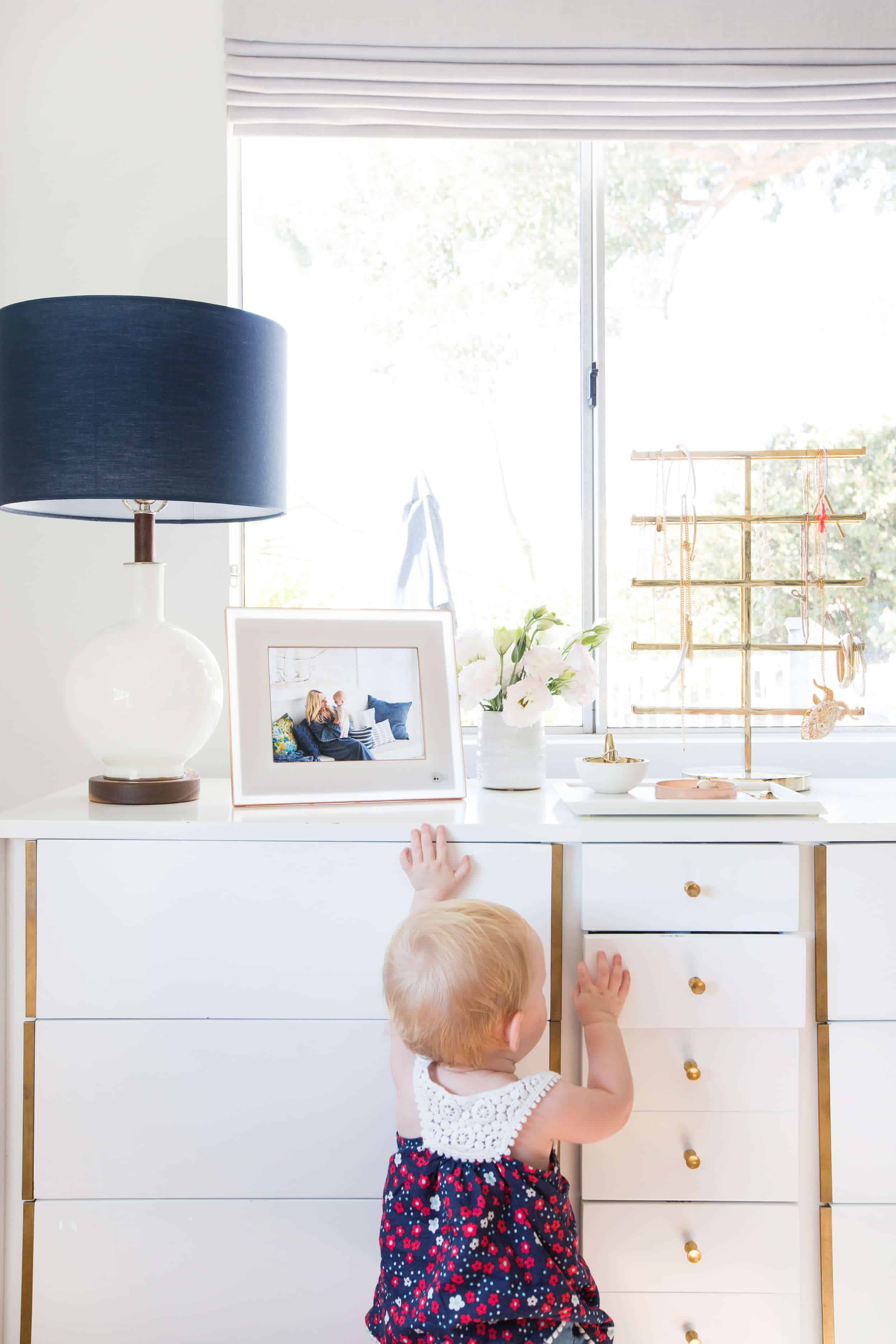 emily-henderson_aura-photo-frame_digital-frame_family_memories_photos_bedroom_master_3
