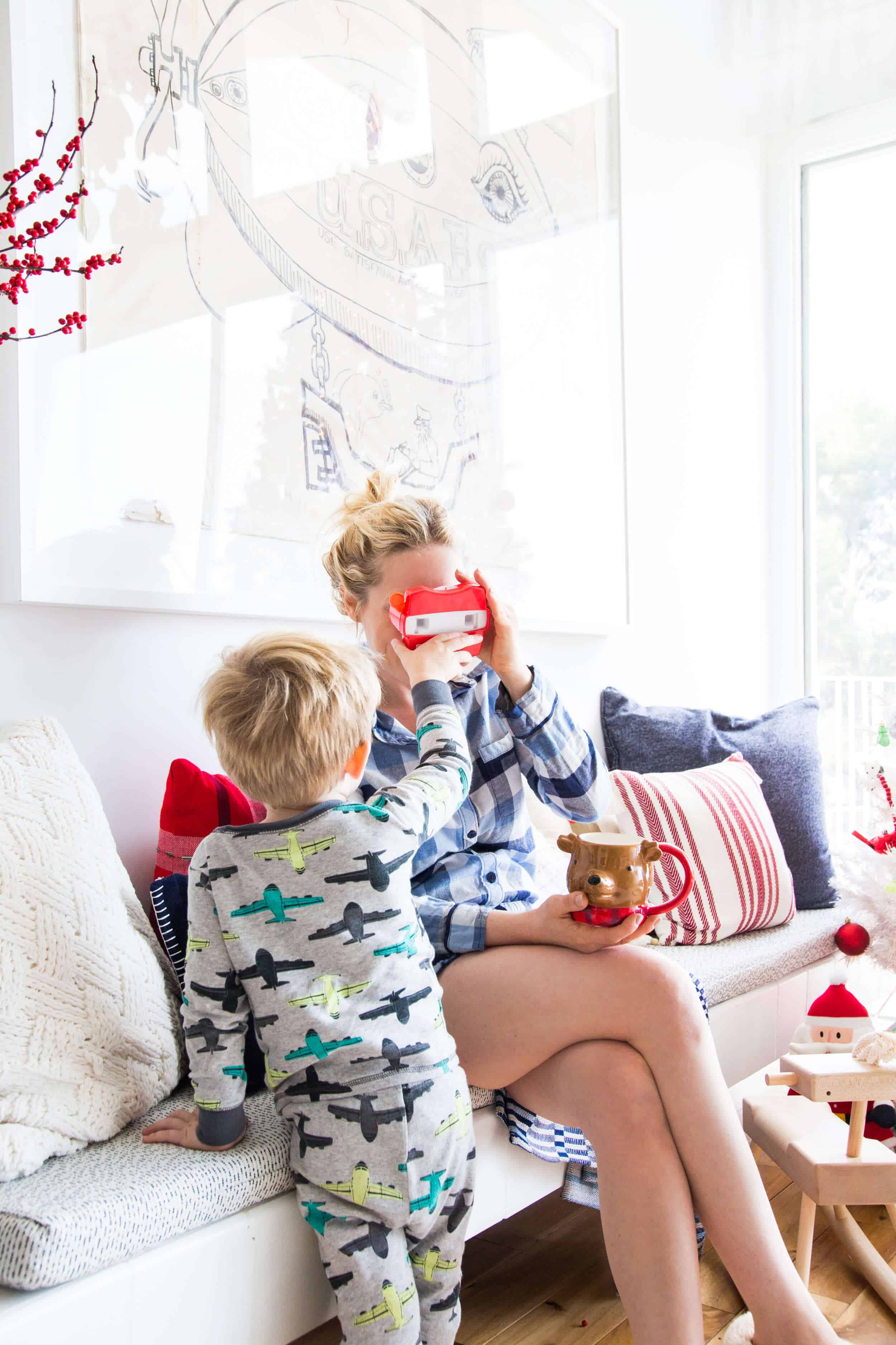 emily-henderson_christmas_holiday-decorating_target_green_red_traditional_decor_2