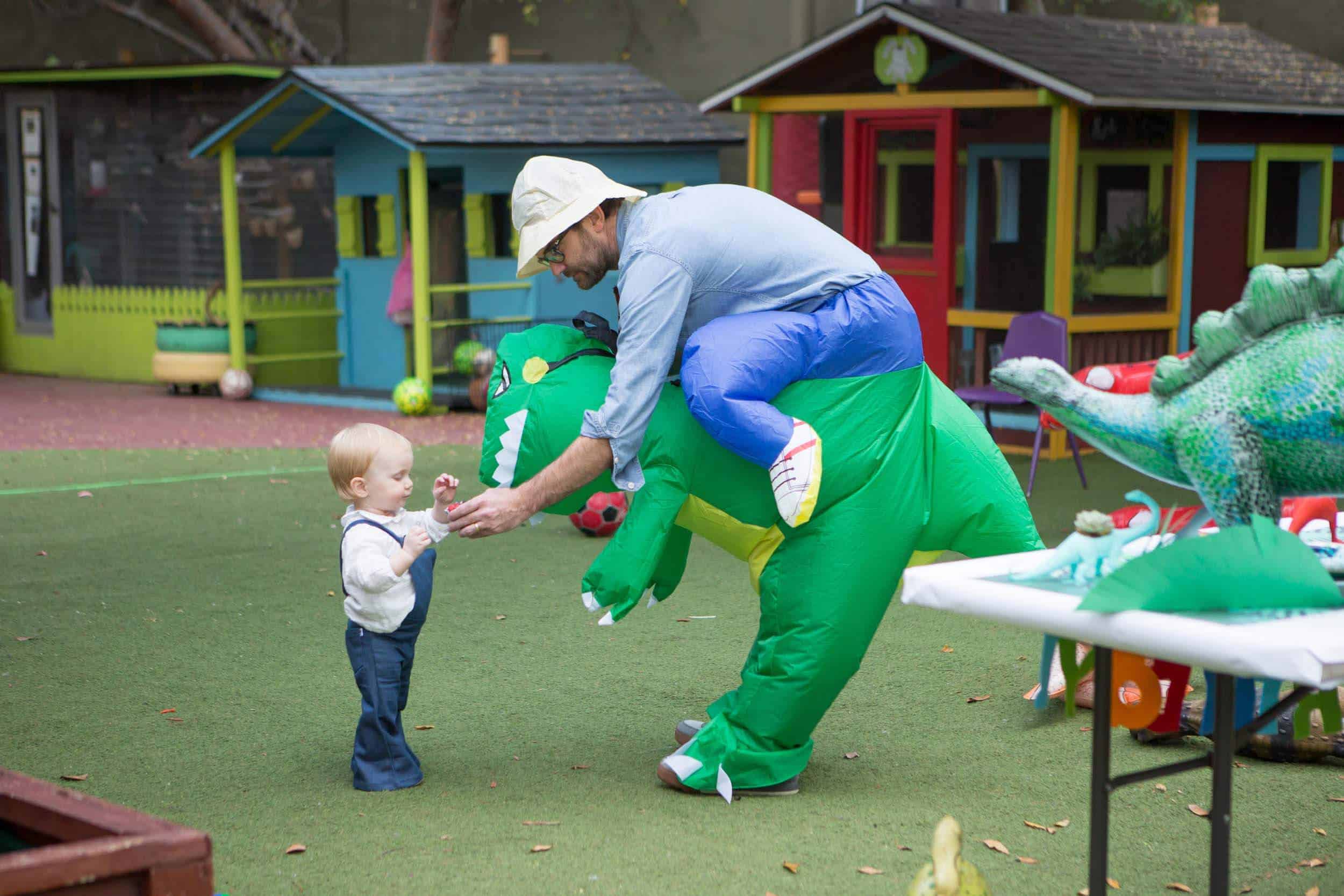 emily-henderson_family_charlie-3rd-birthday_dinosaur_themed-party_49