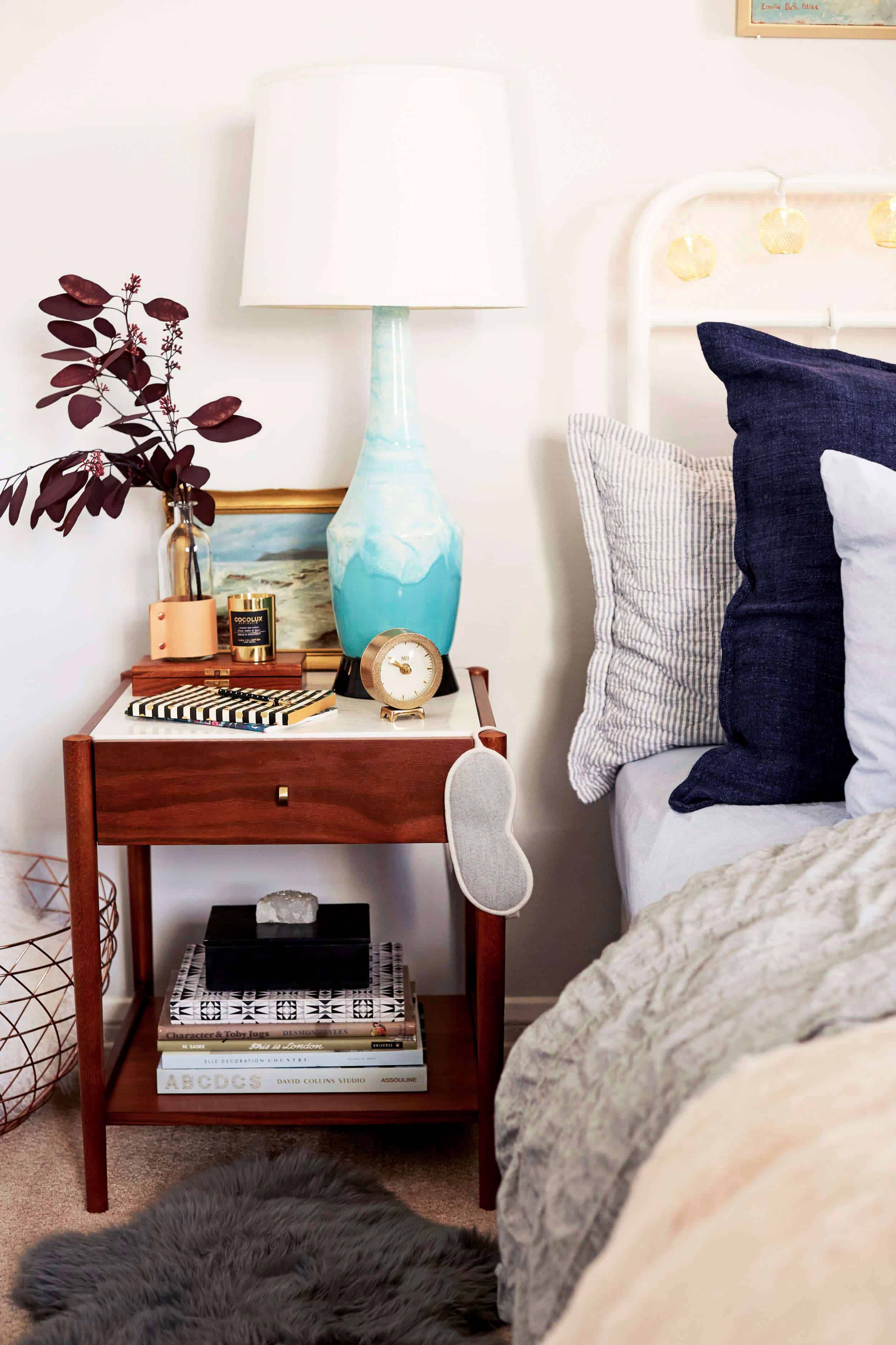 emily-henderson_ginny_bedroom_christmas-2016_9_revised