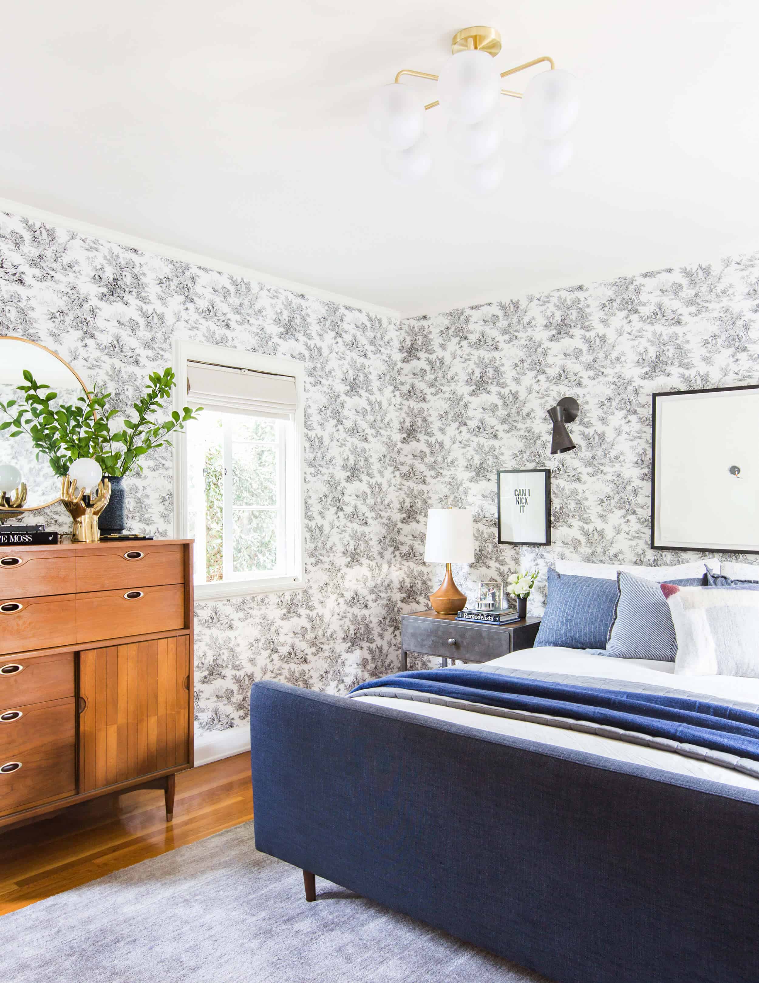 Emily-Henderson_Full-Design_Little-Guest-Room_Traditional_Eclectic_Bedroom_Pics_101