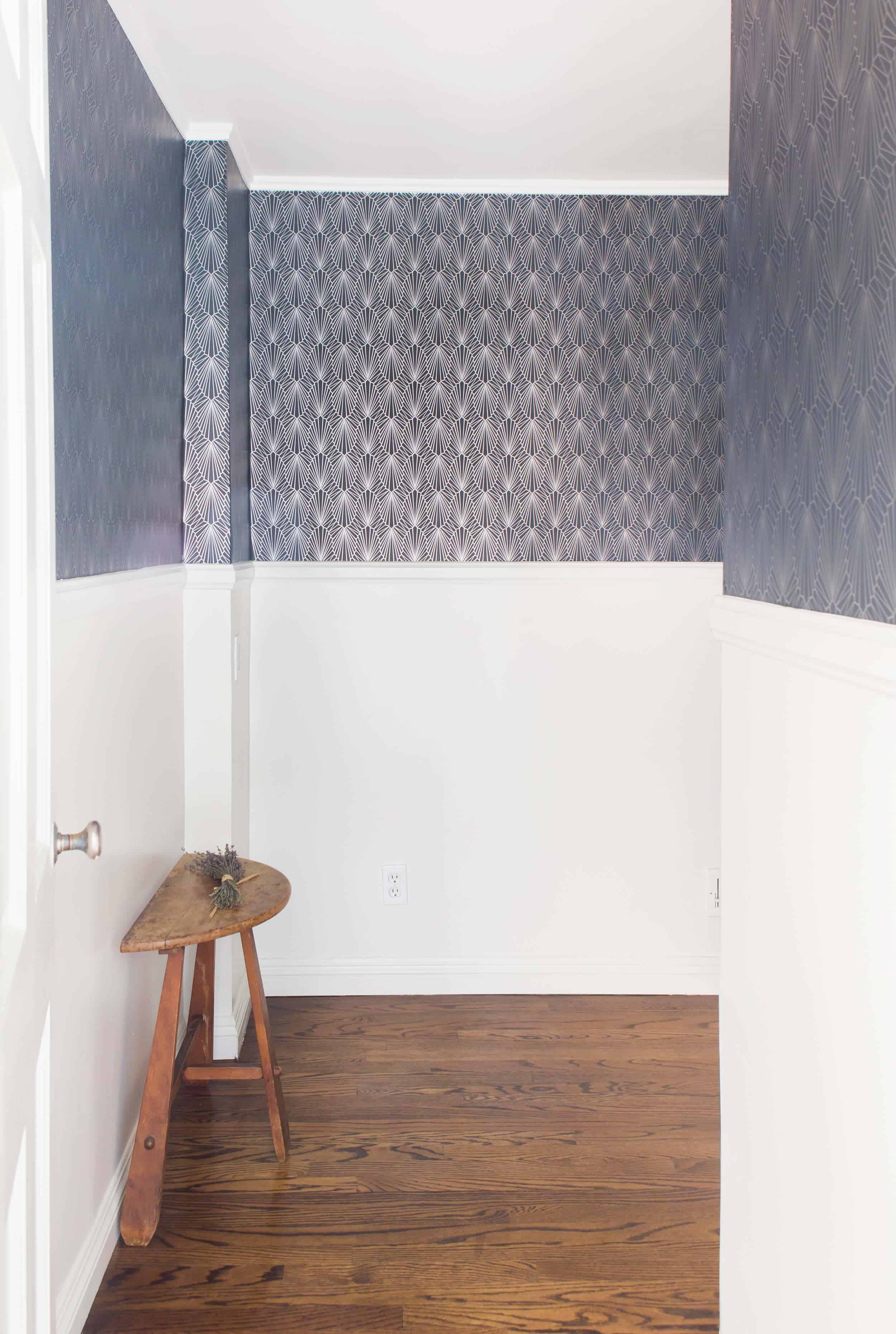 Emily-Henderson_Griffith-Park-Home_Traditional_Italian_Mid-Century_Powder-Room_Peek_1