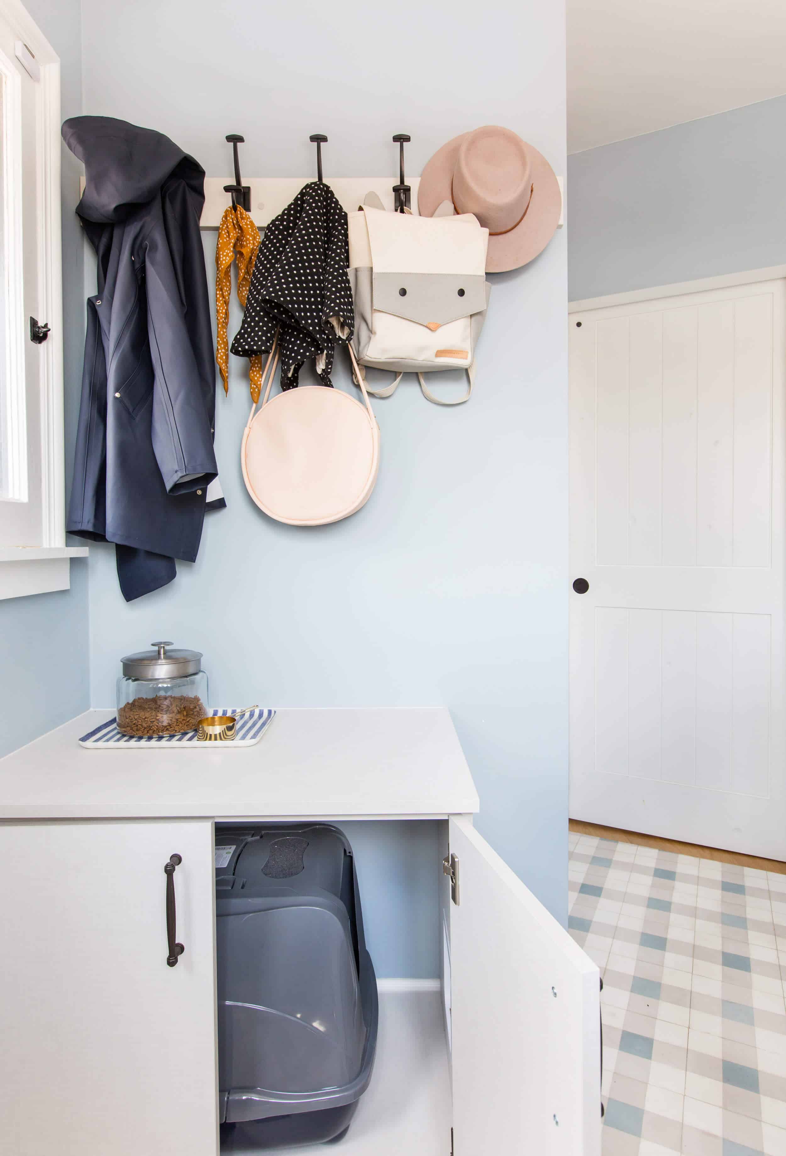 Emily-Henderson_Modern-English-Cottage_Laundry-Room_Persil_California-Closets_Photos_101