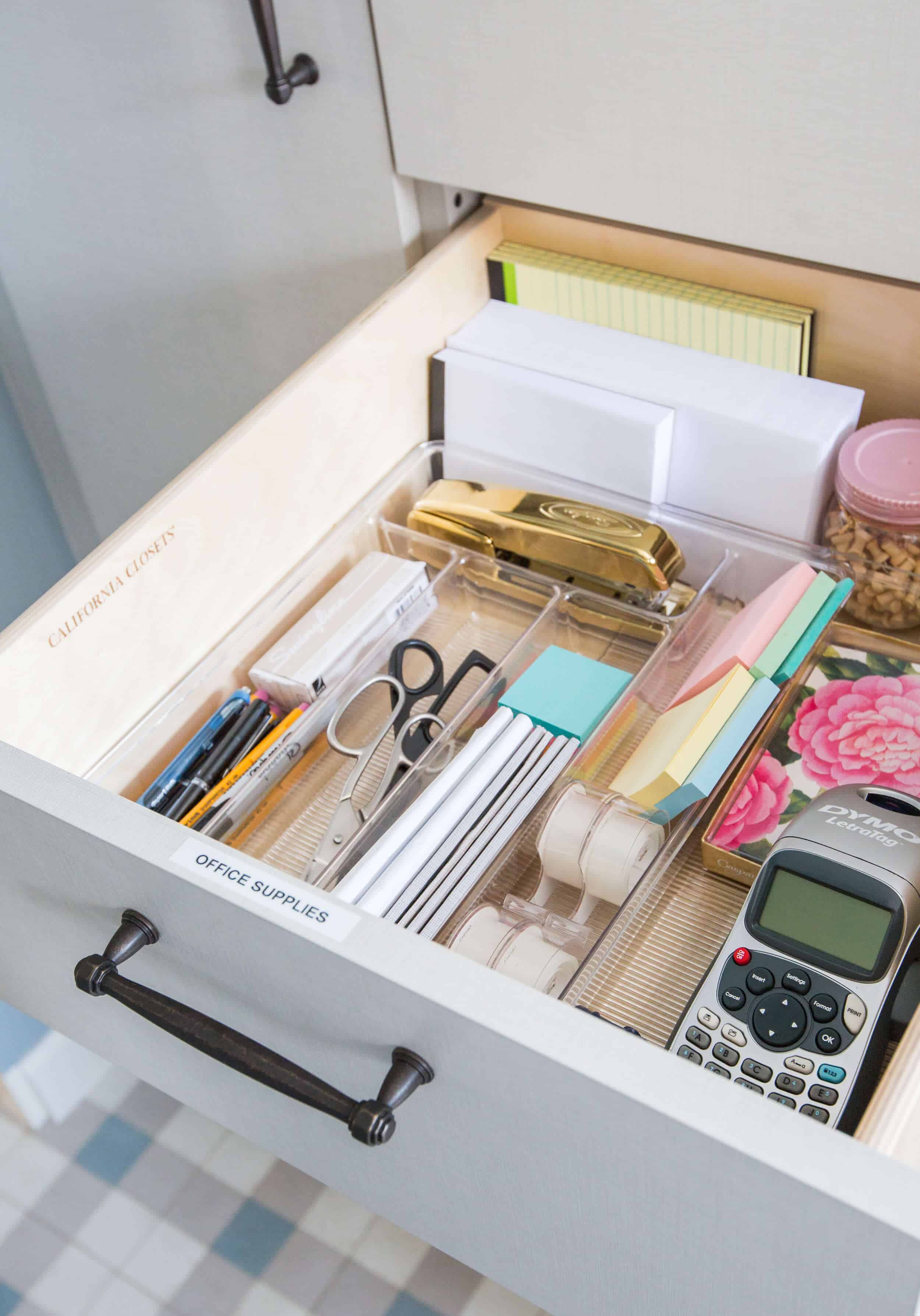 Emily-Henderson_Modern-English-Cottage_Laundry-Room_Persil_California-Closets_Photos_111