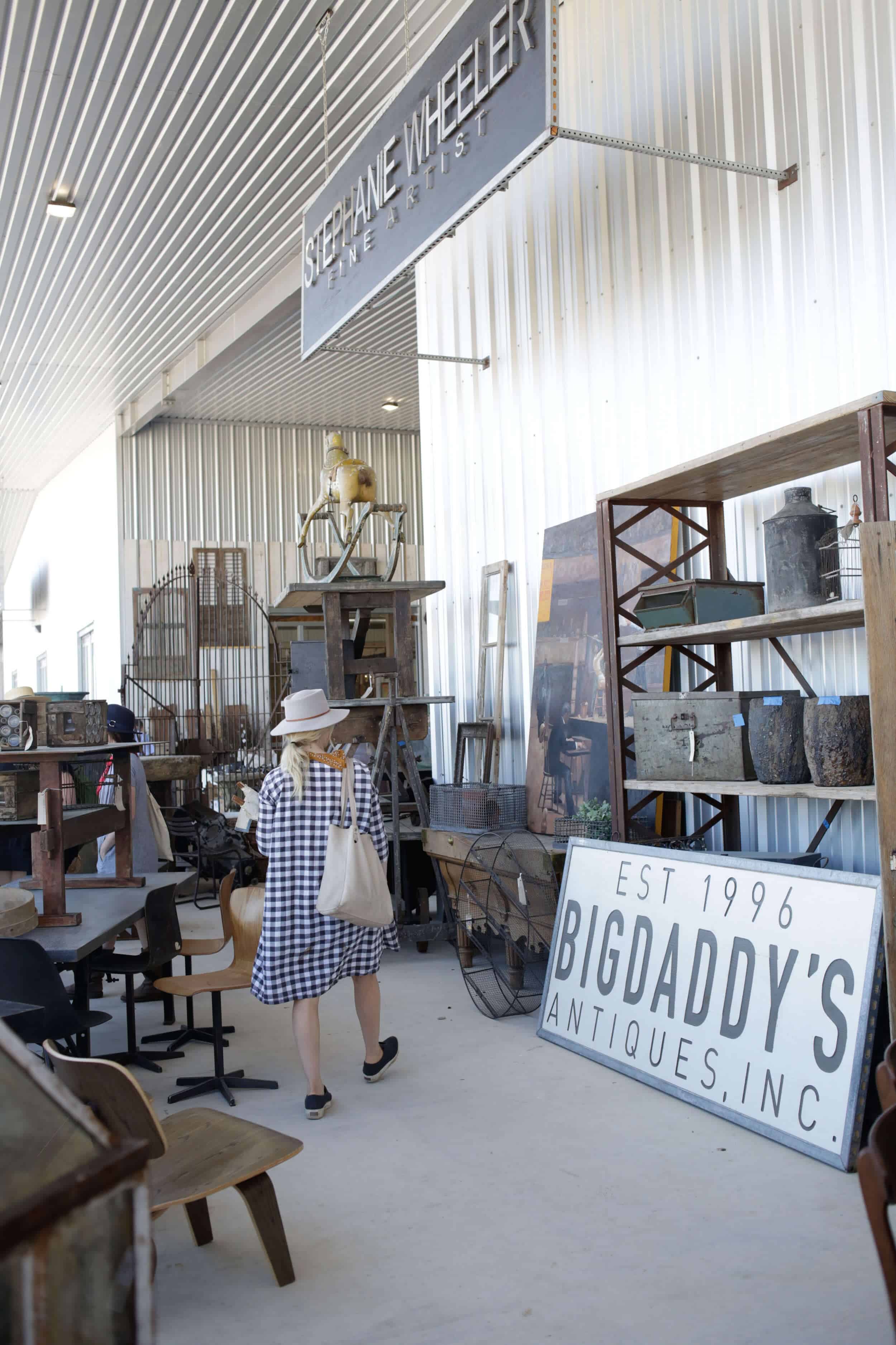 Emily-Henderson_Round-Top_Texas_Antique_Flea-Market_Shopping_EHD-Team_Intro-Post_29