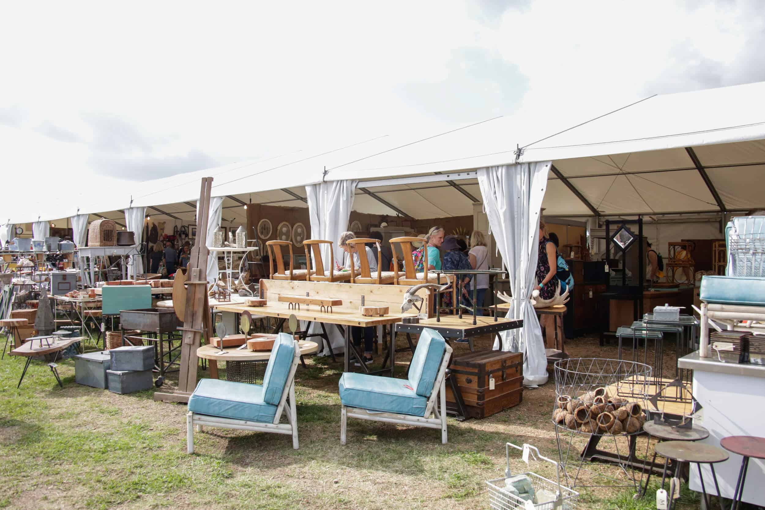 Emily-Henderson_Round-Top_Texas_Antique_Flea-Market_Shopping_EHD-Team_Intro-Post_9