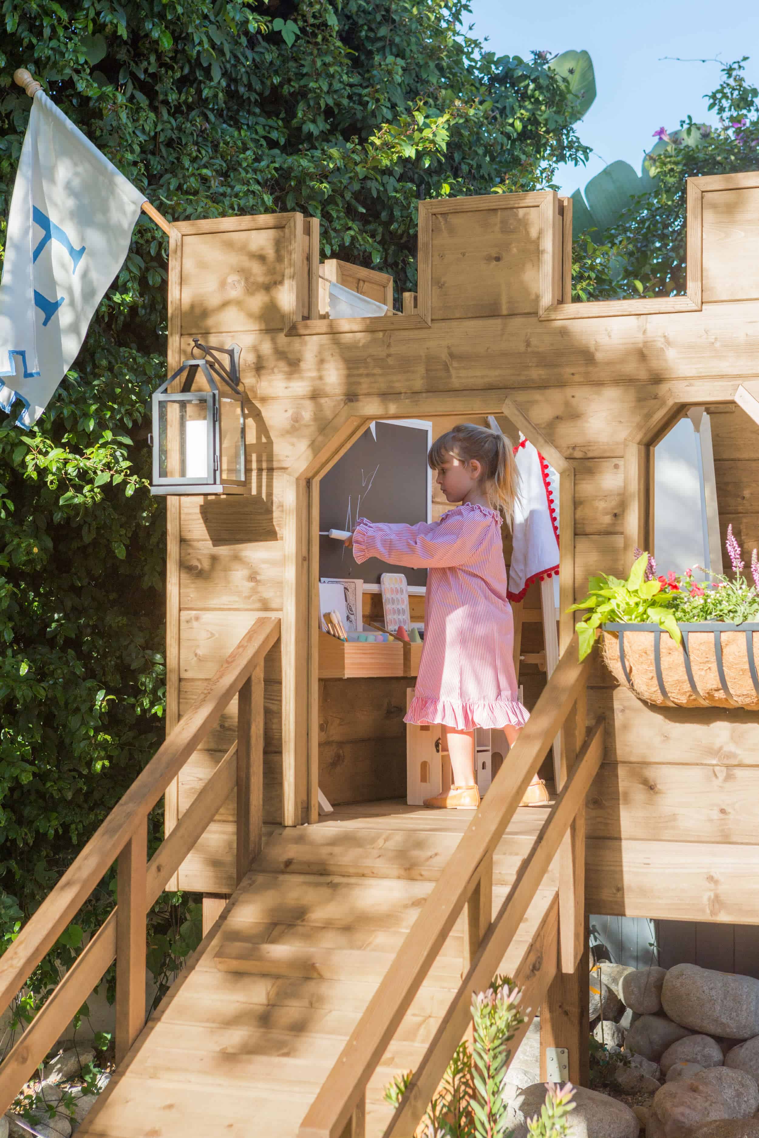 Emily-Henderson-Backyard-271