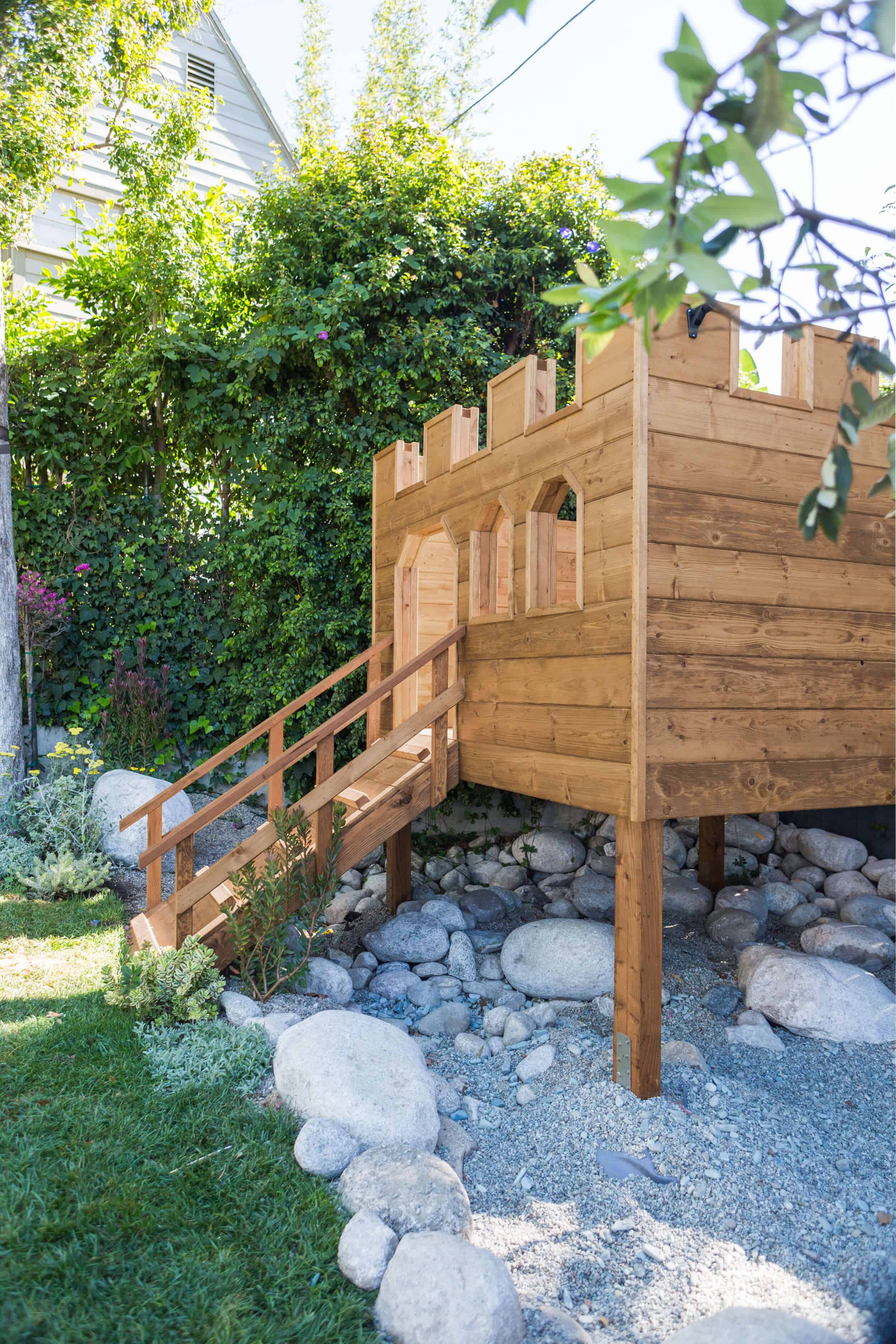 Emily-Henderson-Backyard-61
