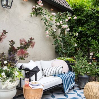 Emily-Henderson_House-Beautiful_Courtyard_Tile_Modern_English_Country_110