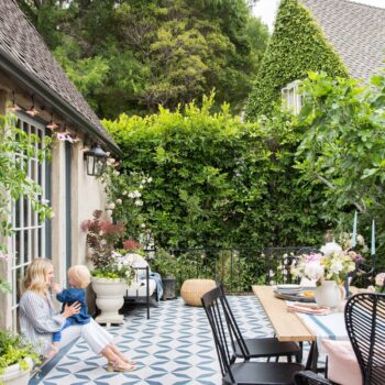 Emily-Henderson_House-Beautiful_Courtyard_Tile_Modern_English_Country_20