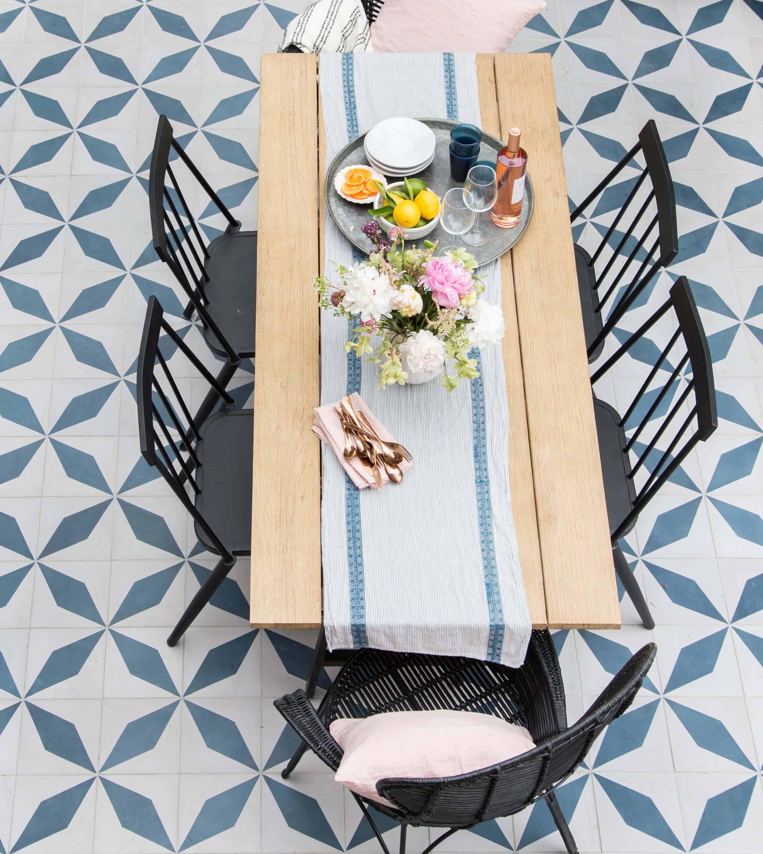 Emily-Henderson_House-Beautiful_Courtyard_Tile_Modern_English_Country_27