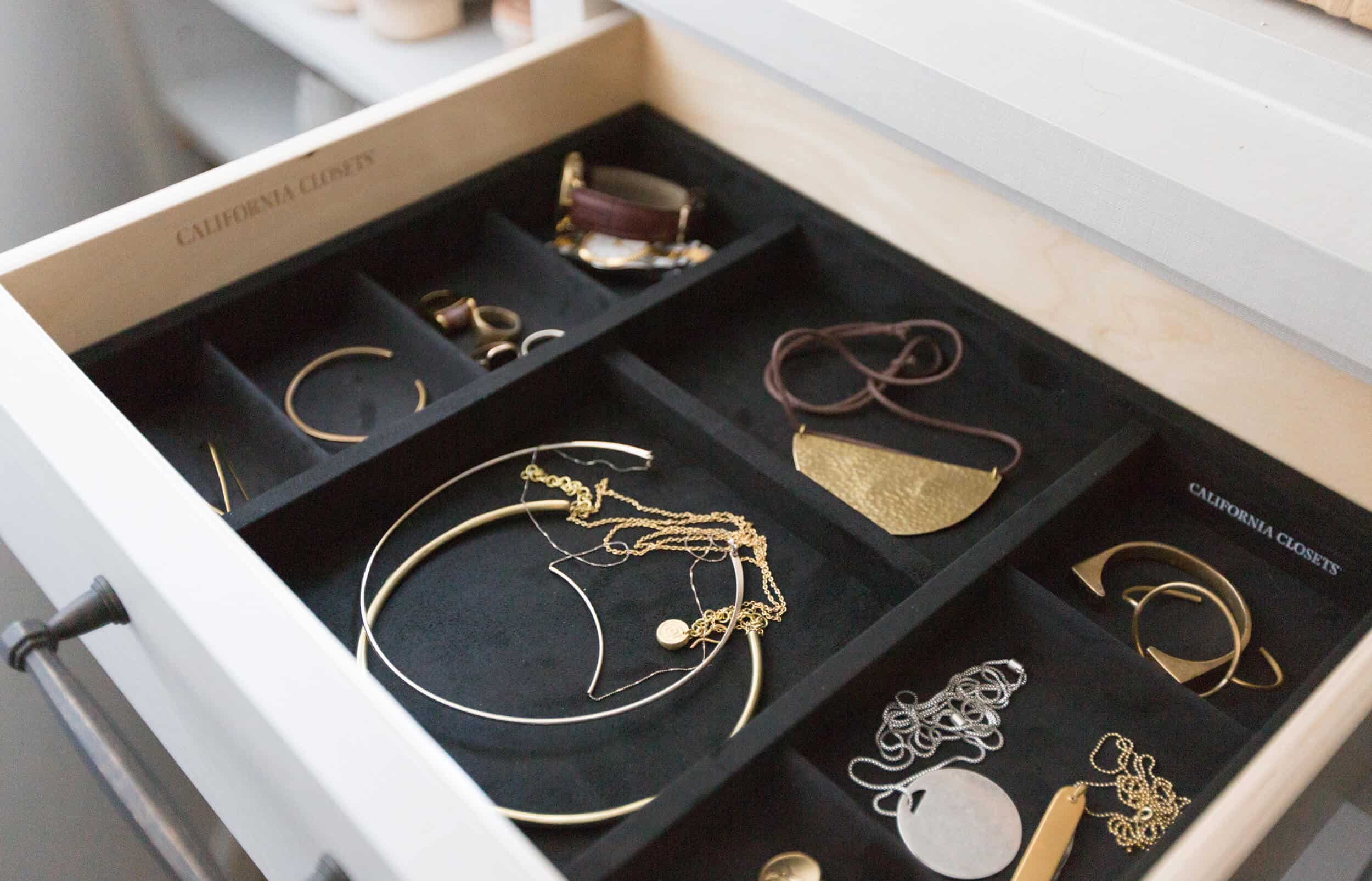 Emily-Henderson_House_Modern_English_Traditional_Makeover_Organization_California-Closets_18