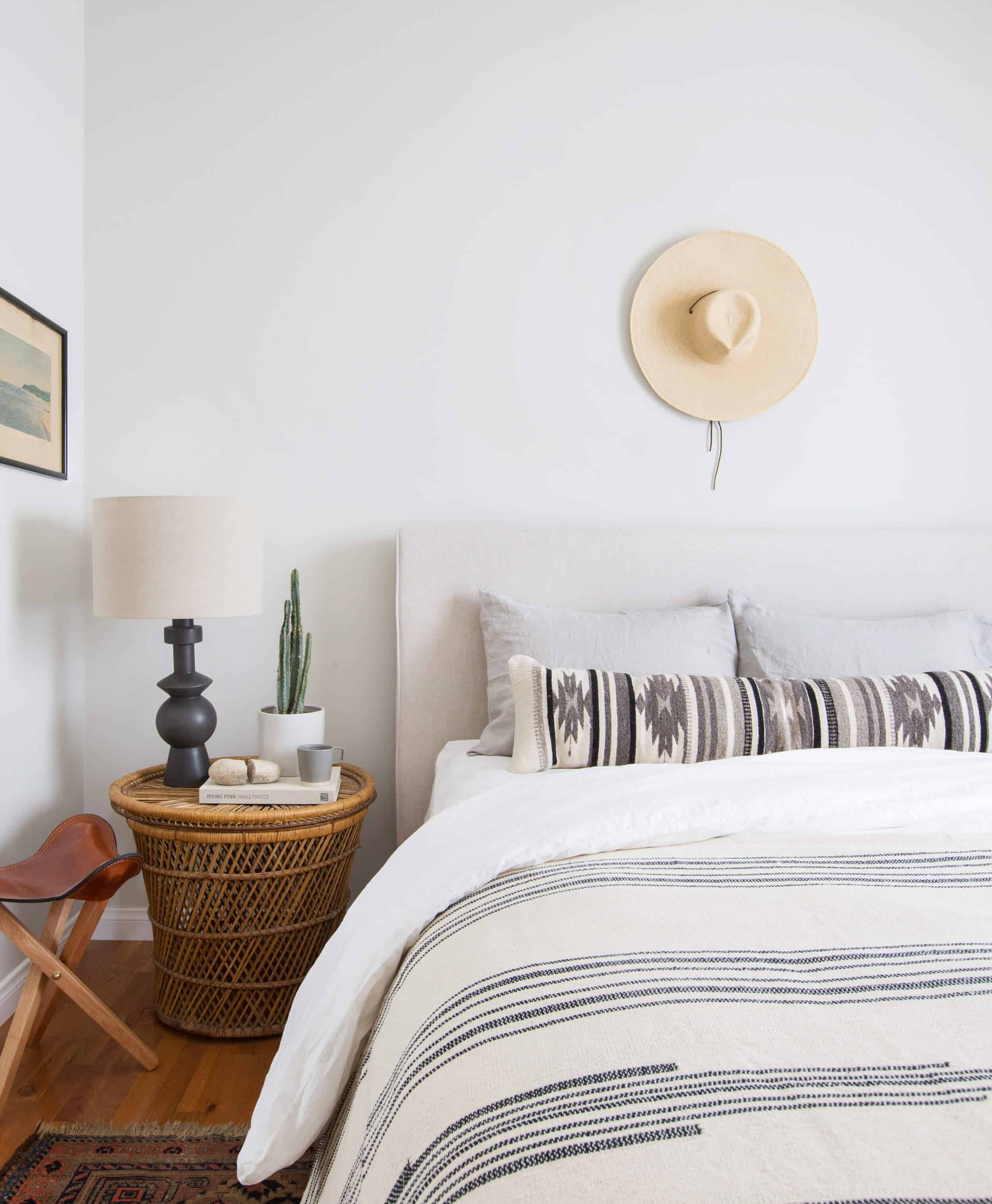 Emily-Henderson_The-Citizenry_1-Bed-4-Ways_Textiles_Global_Eclectic_Boho_Western_Modern_Bedroom_Bed_Minimal_22