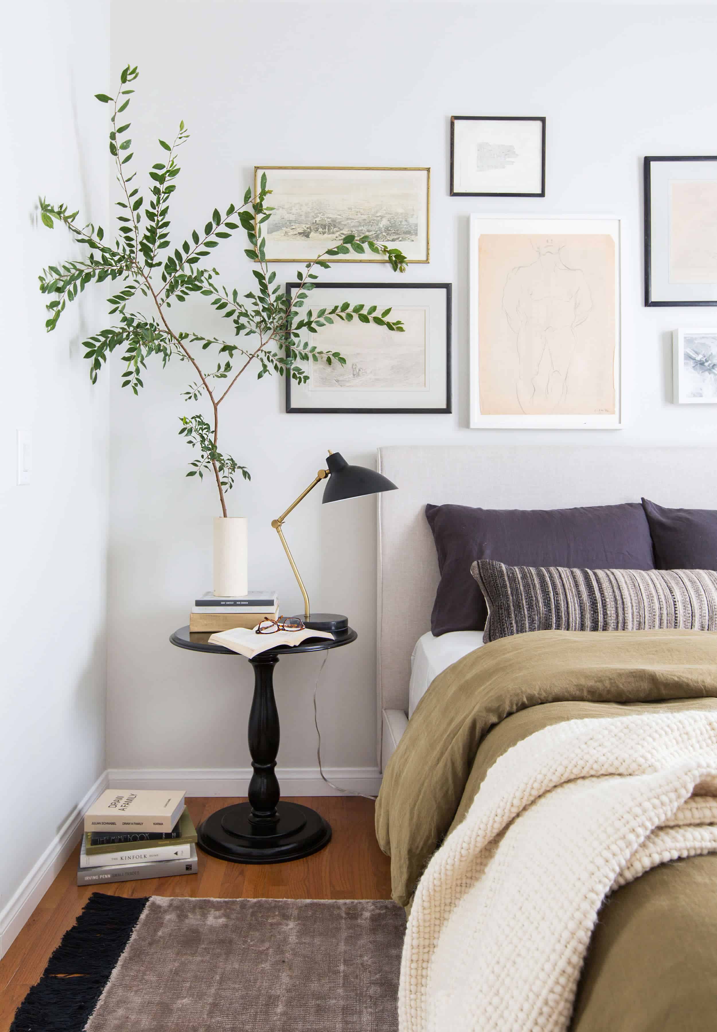 Emily-Henderson_The-Citizenry_1-Bed-4-Ways_Textiles_Global_Eclectic_Boho_Western_Modern_Bedroom_Bed_Minimal_7
