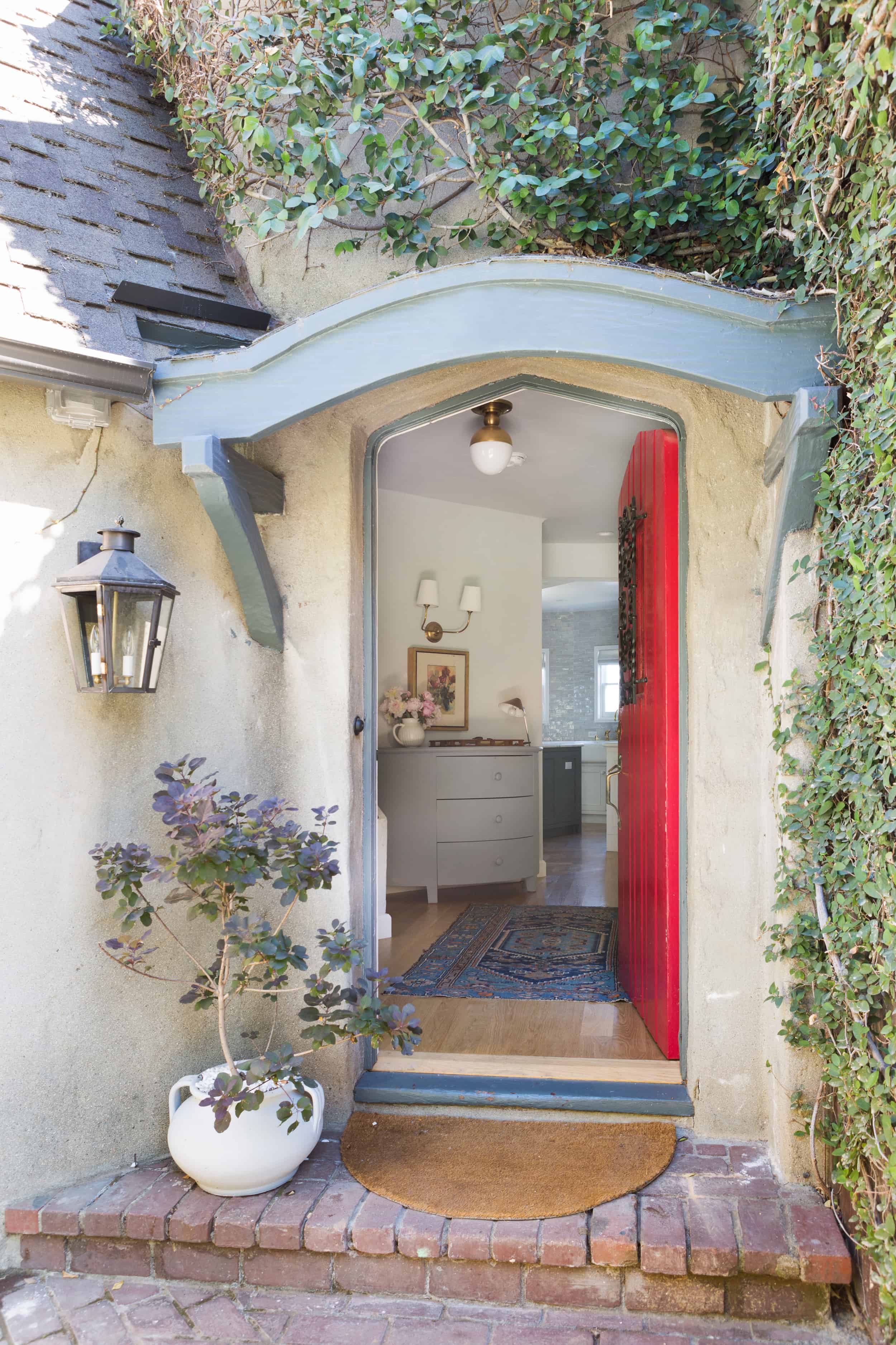 Emily-Henderson-Entry-Way-Ask-The-Audience_06