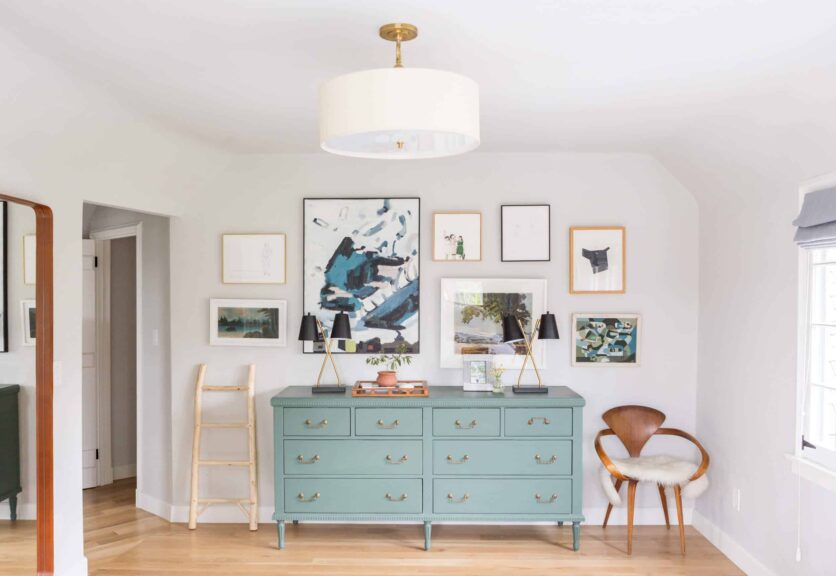Emily-Henderson-Gallery-Wall-4014