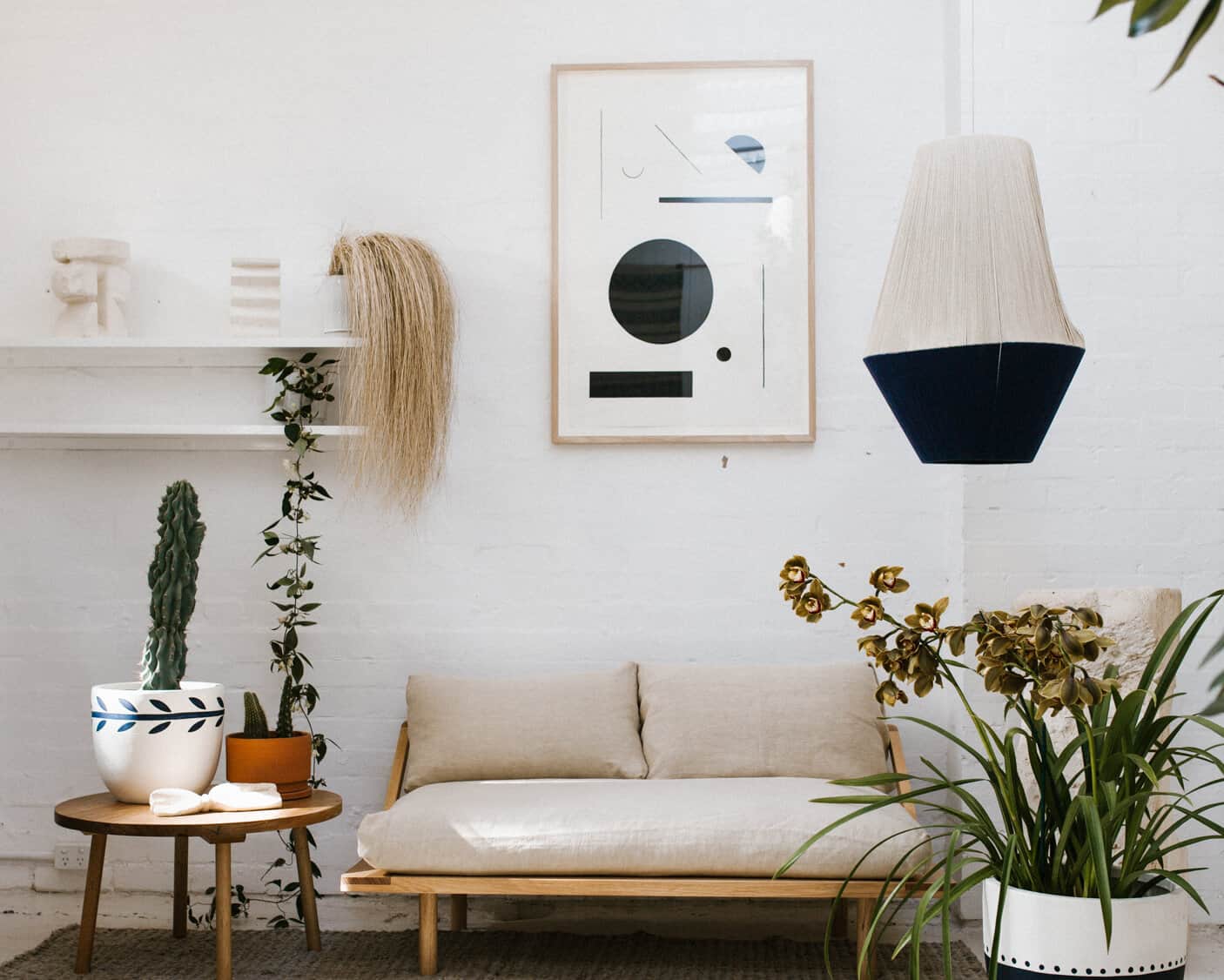 Emily-Henderson_Effortless_Minimal_Casual_Art_14